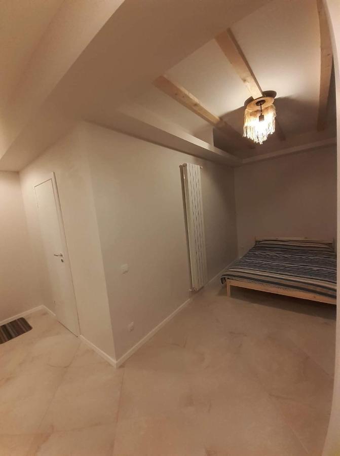 Marina Central Sunshine Studio Apartment Bucureşti Ngoại thất bức ảnh