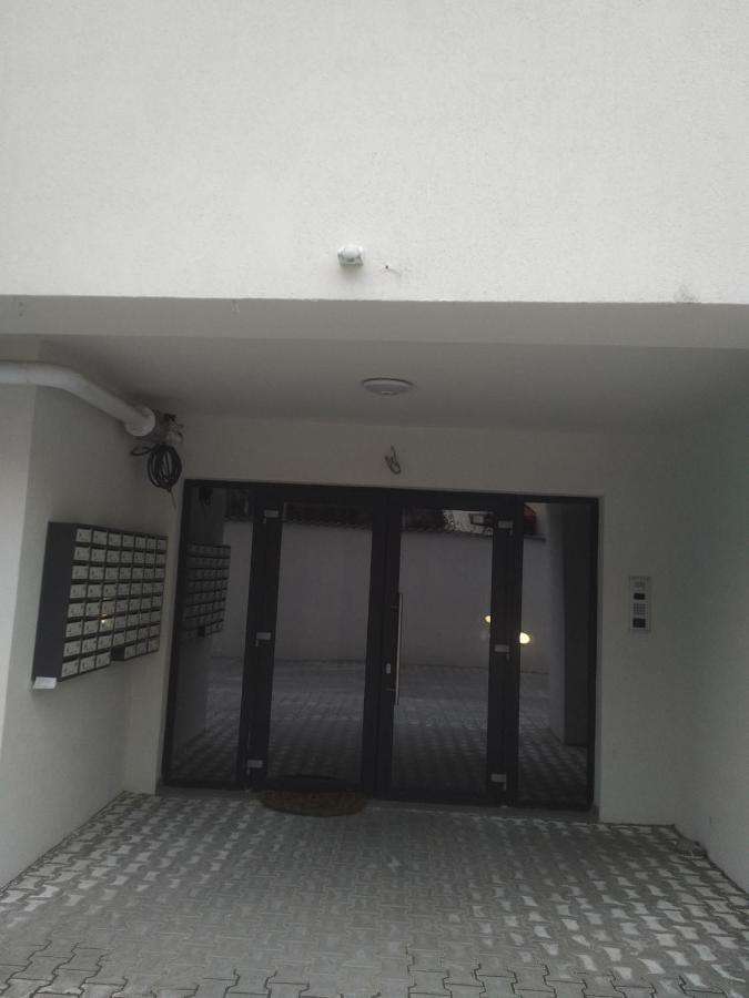 Marina Central Sunshine Studio Apartment Bucureşti Ngoại thất bức ảnh
