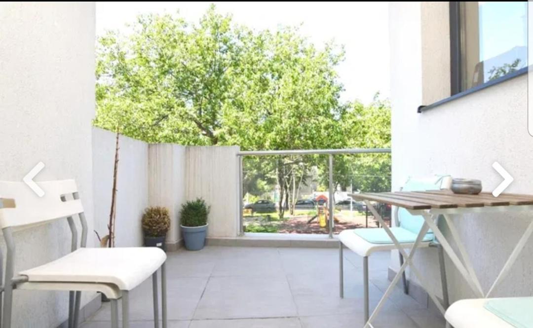 Marina Central Sunshine Studio Apartment Bucureşti Ngoại thất bức ảnh